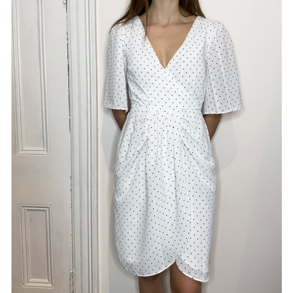 Cupcakes and Cashmere women’s white short sleeve dress size extra small